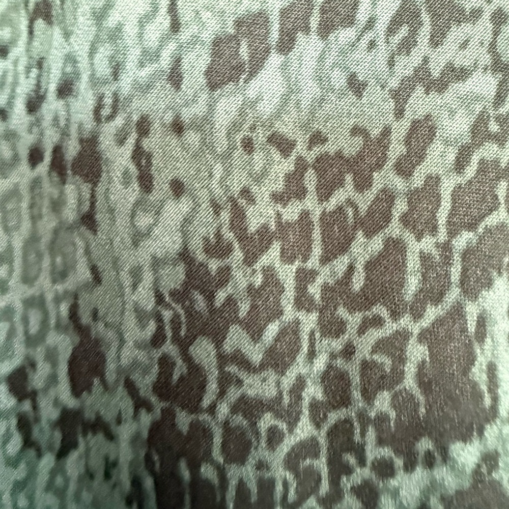 Green Snake-Print Midi Skirt small a new day - Picture 9 of 9